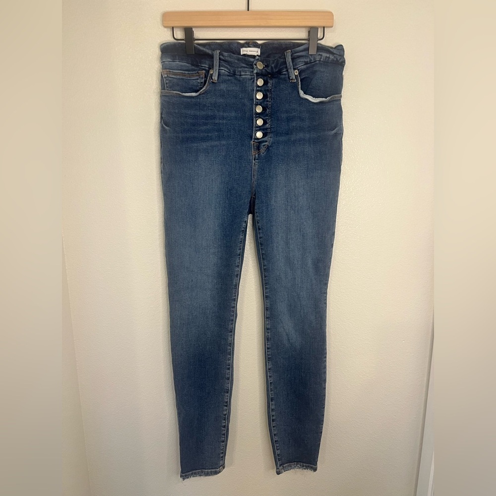 Good American Exposed Button Skinny Jeans Size 15 - Picture 2 of 13